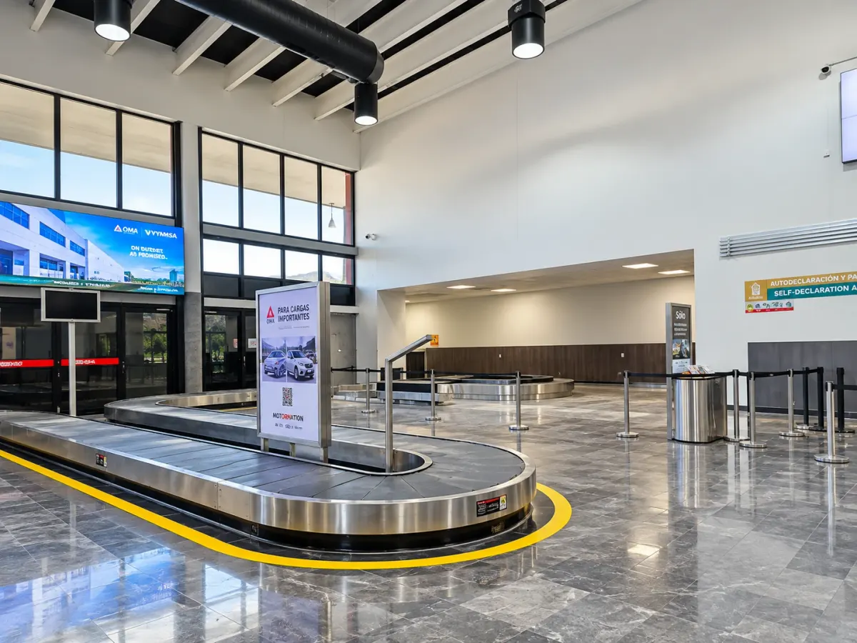 Sala de reclamo de equipaje internacional del Aeropuerto de Monterrey
